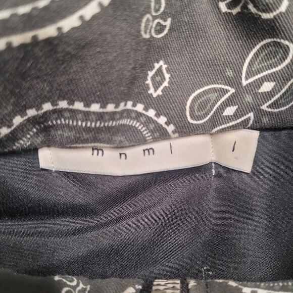 MNML Jacket Mens Large Black Bandana Paisley Quilted Puffer Zip Stand Collar - Picture 7 of 8